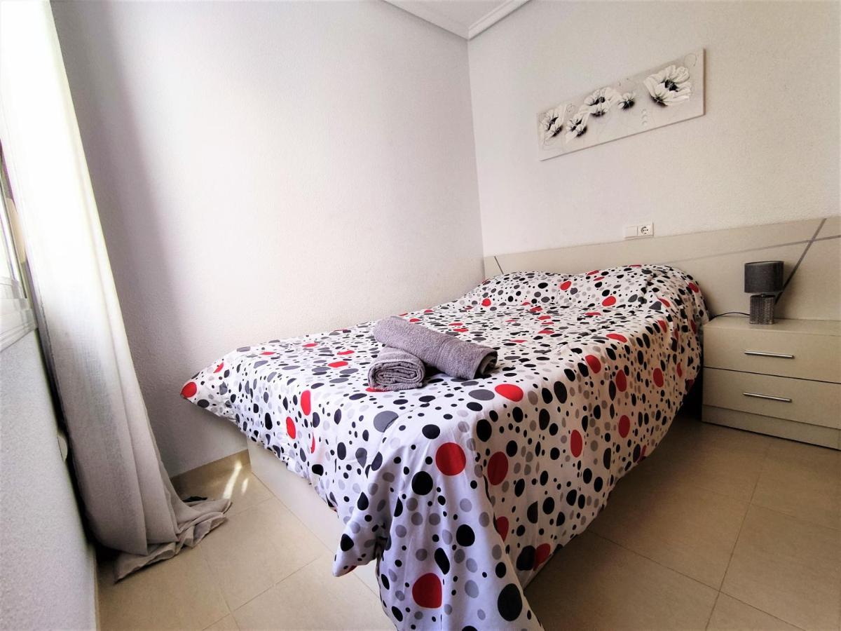 Modern Townhouse With Bbq & Terrace - กราน อาลากันต์ ภายนอก รูปภาพ